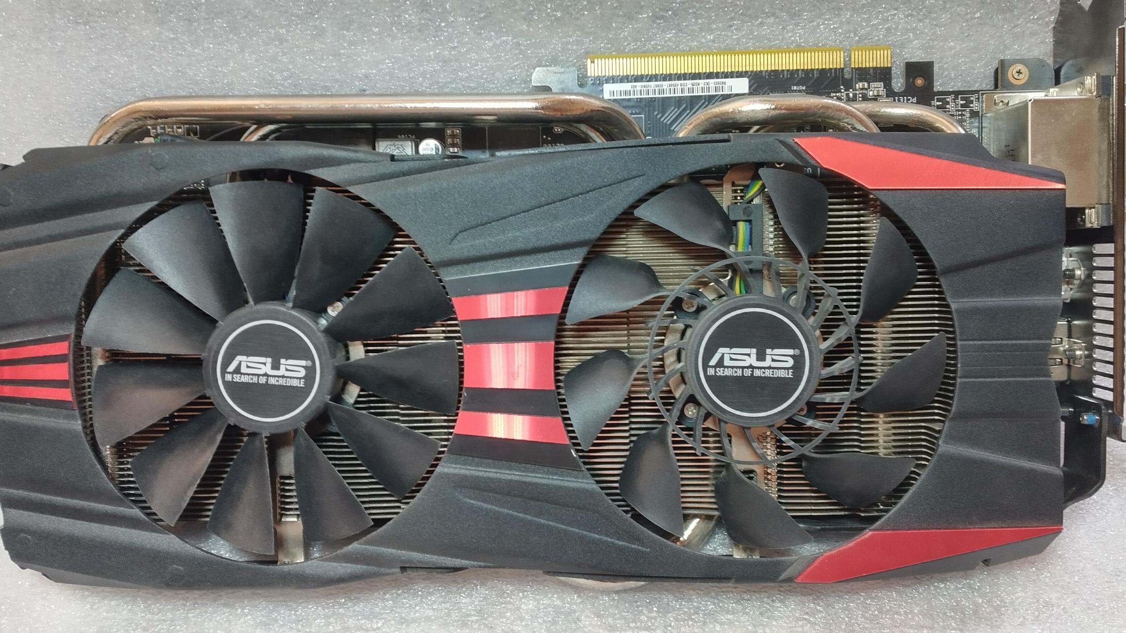 VGA Asus 390X 8GB