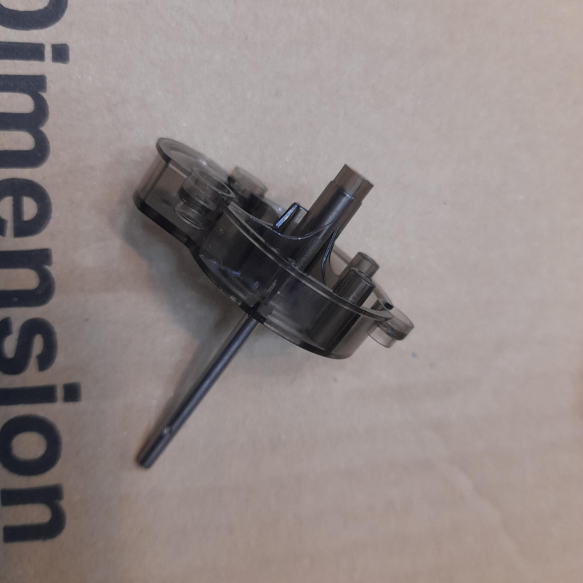 مانت و شفت گیربکس  SYMA X8