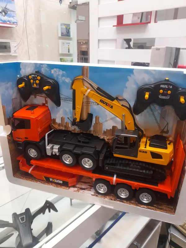 تریلی و بیل مکانیکی هوینا (تخفیف بلک فرایدی )