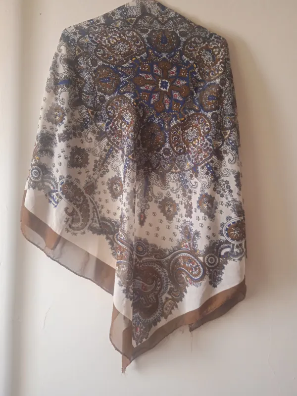 روسری خنک و سبک