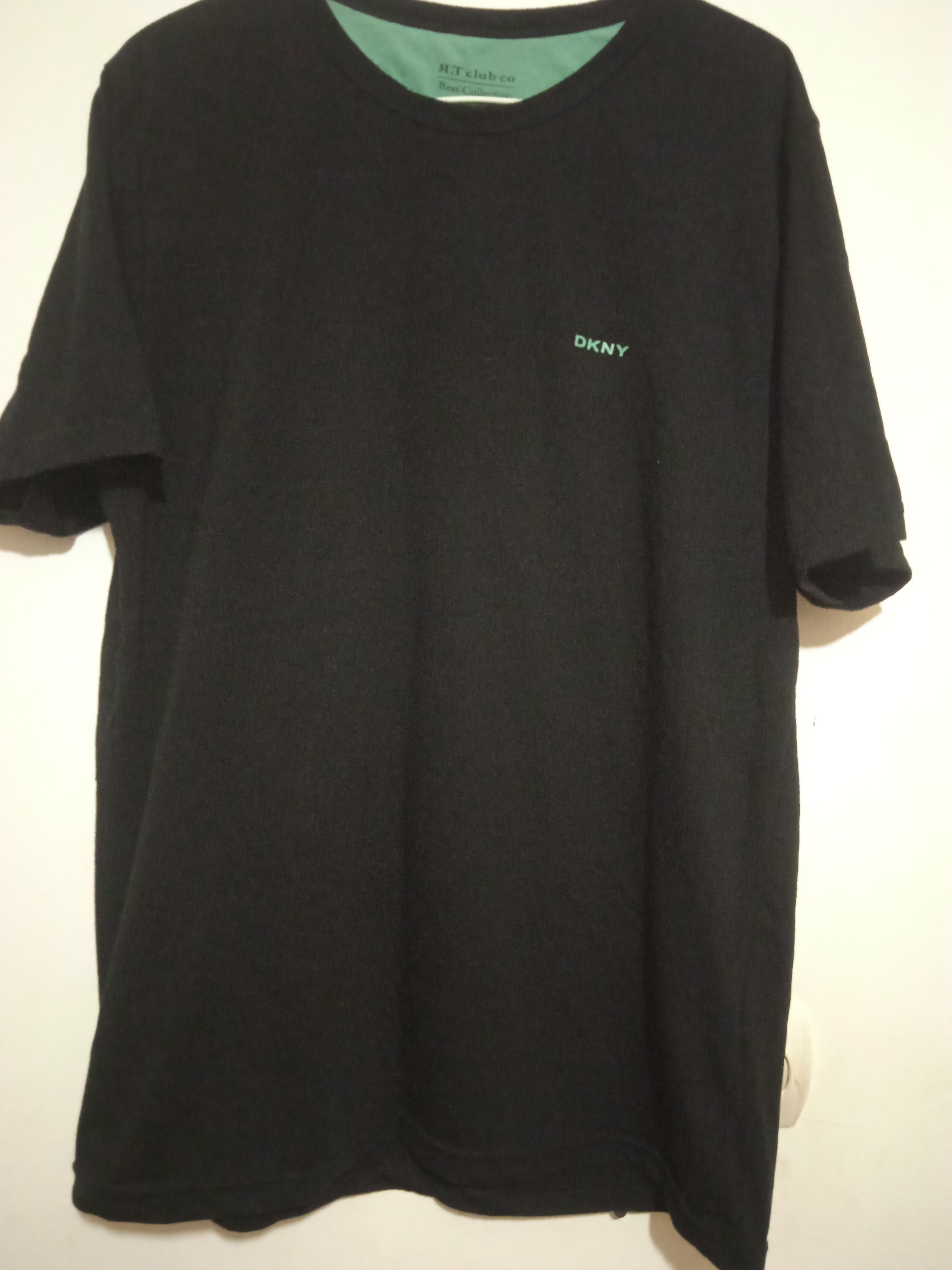 تیشرت برند dkny