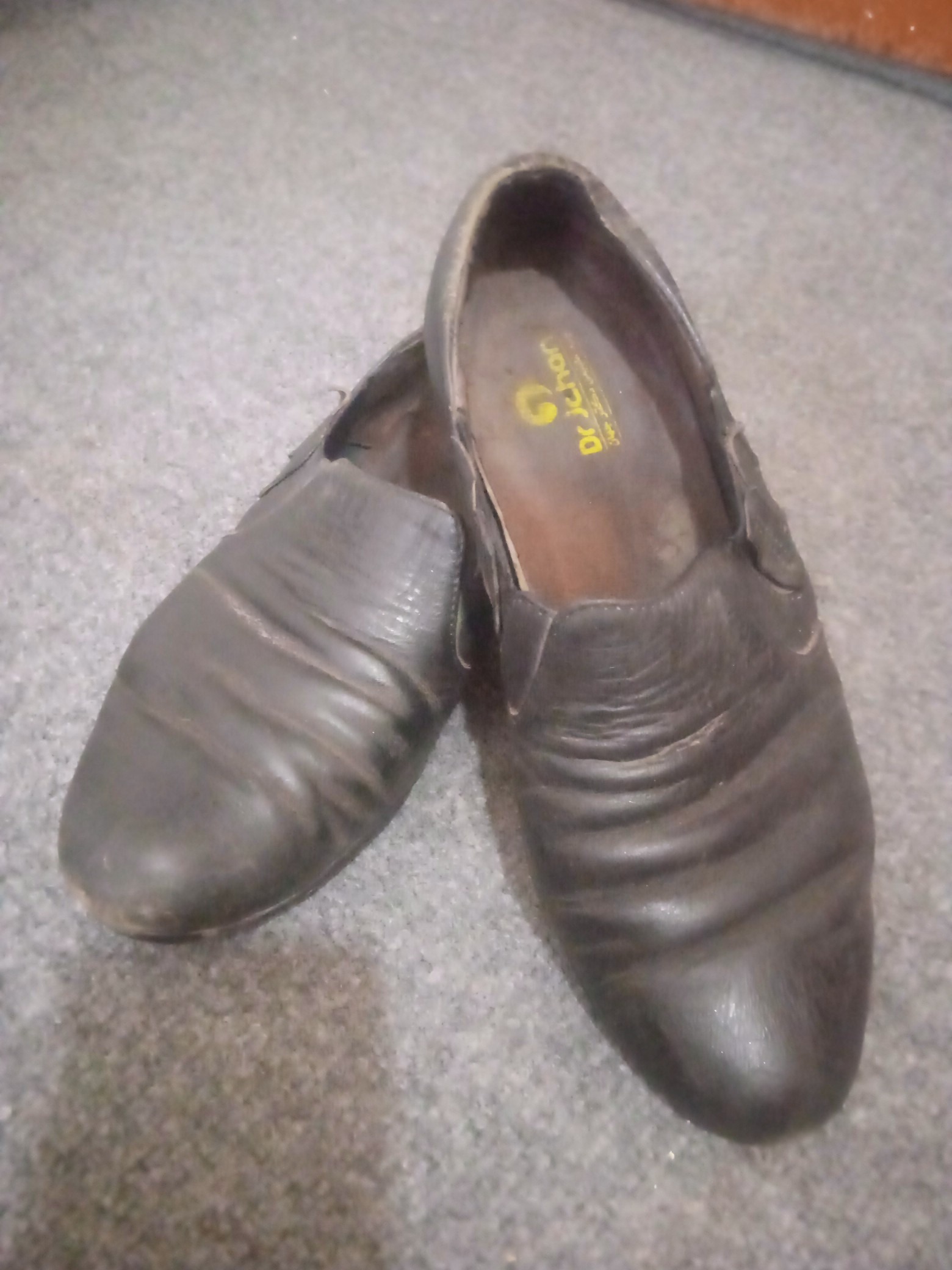 کفش چرم طبی زنانه