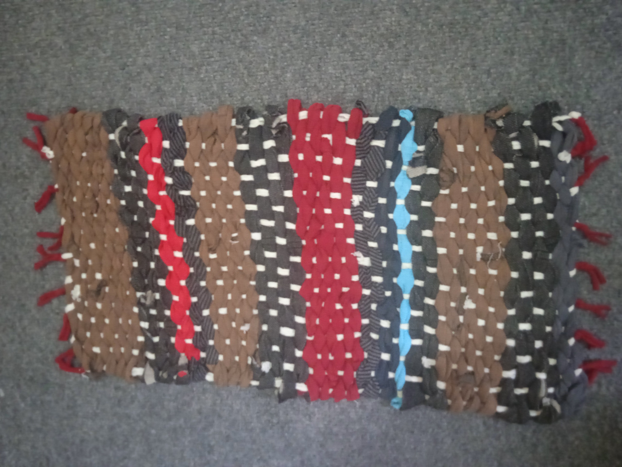 پادری دستبافت تریکو