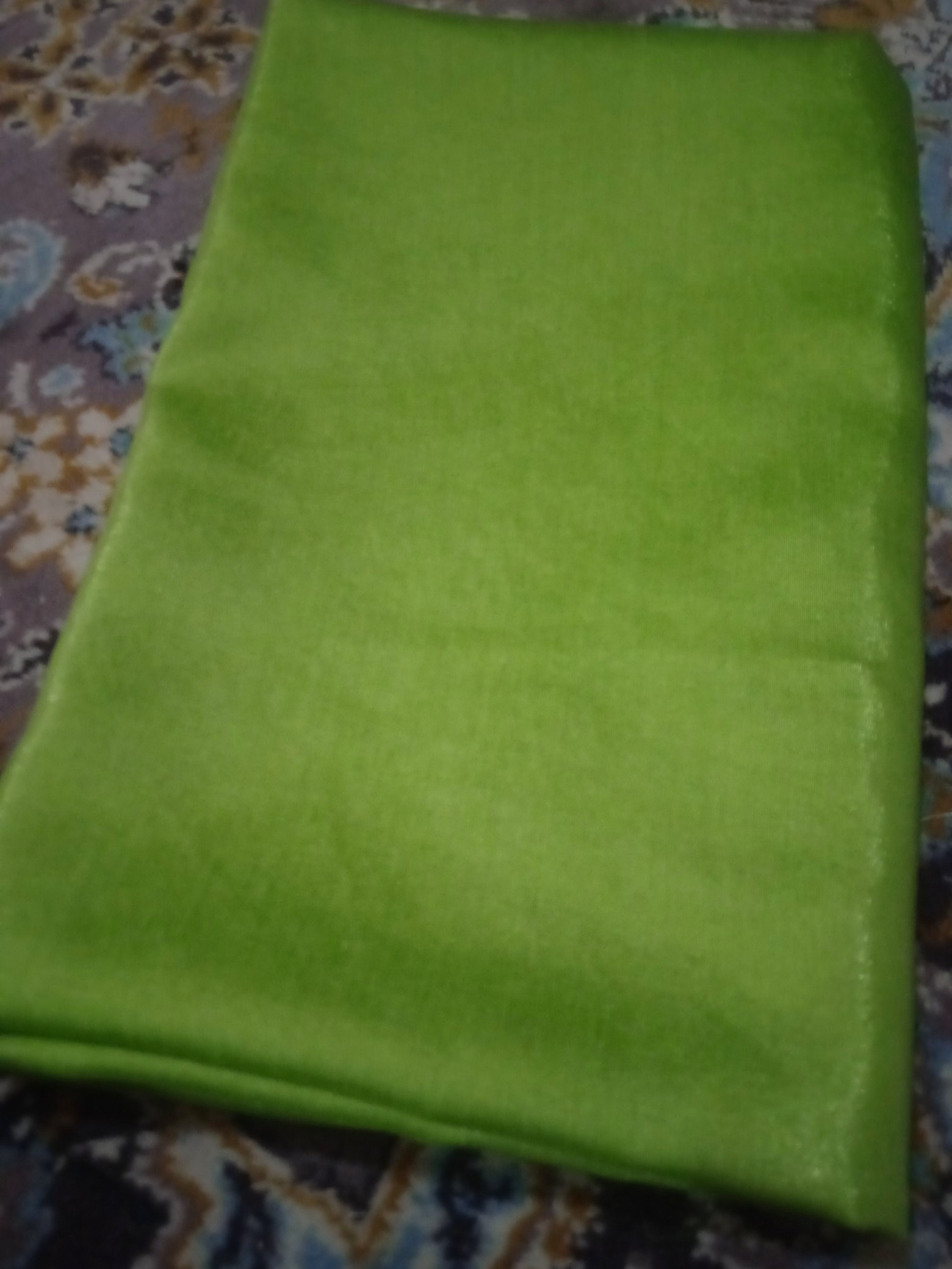 پارچه پیراهن ریزش دار