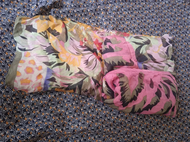 روسری حریر بزرگ