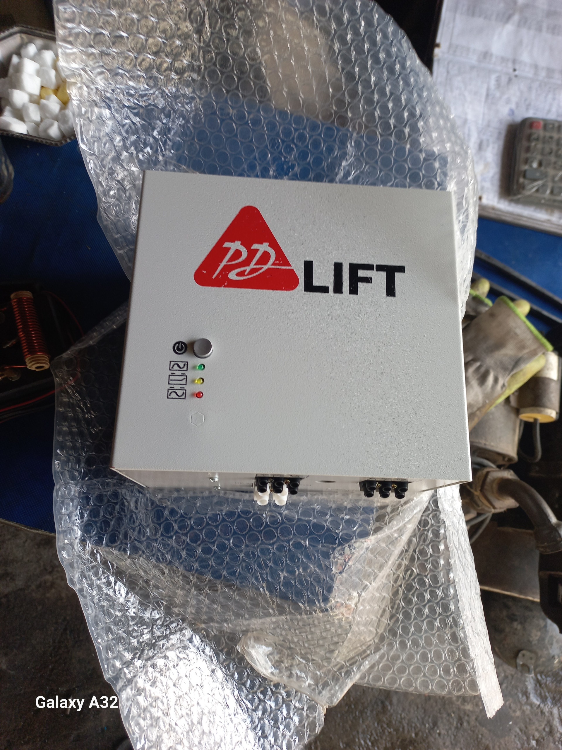 یوپی اس آسانسور 1500وات pdlift