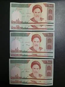 100