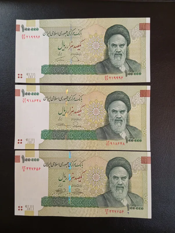 اسکناس 10 هزاری قدیم با سه امضای مختلف