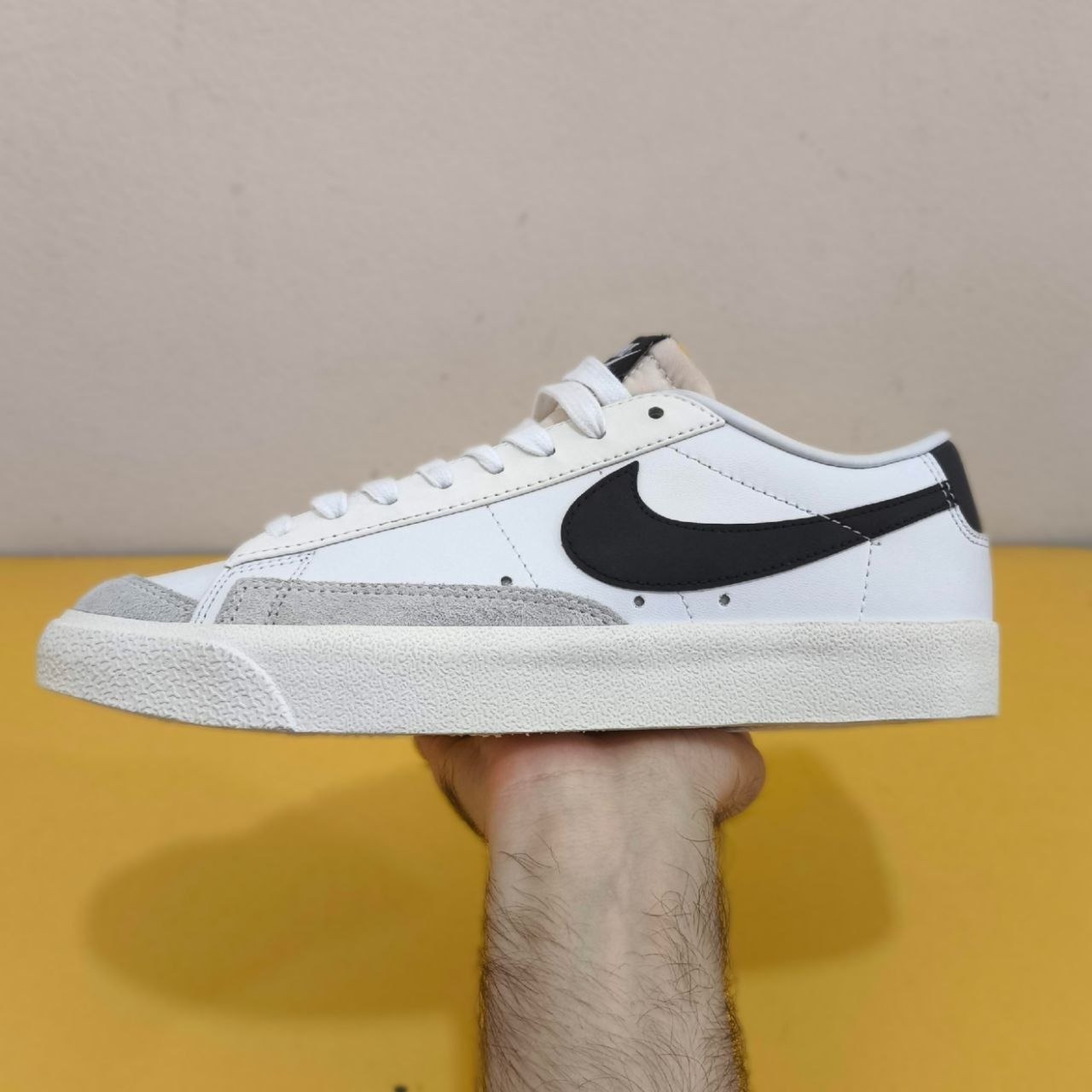 کتونی Nike blazer low white