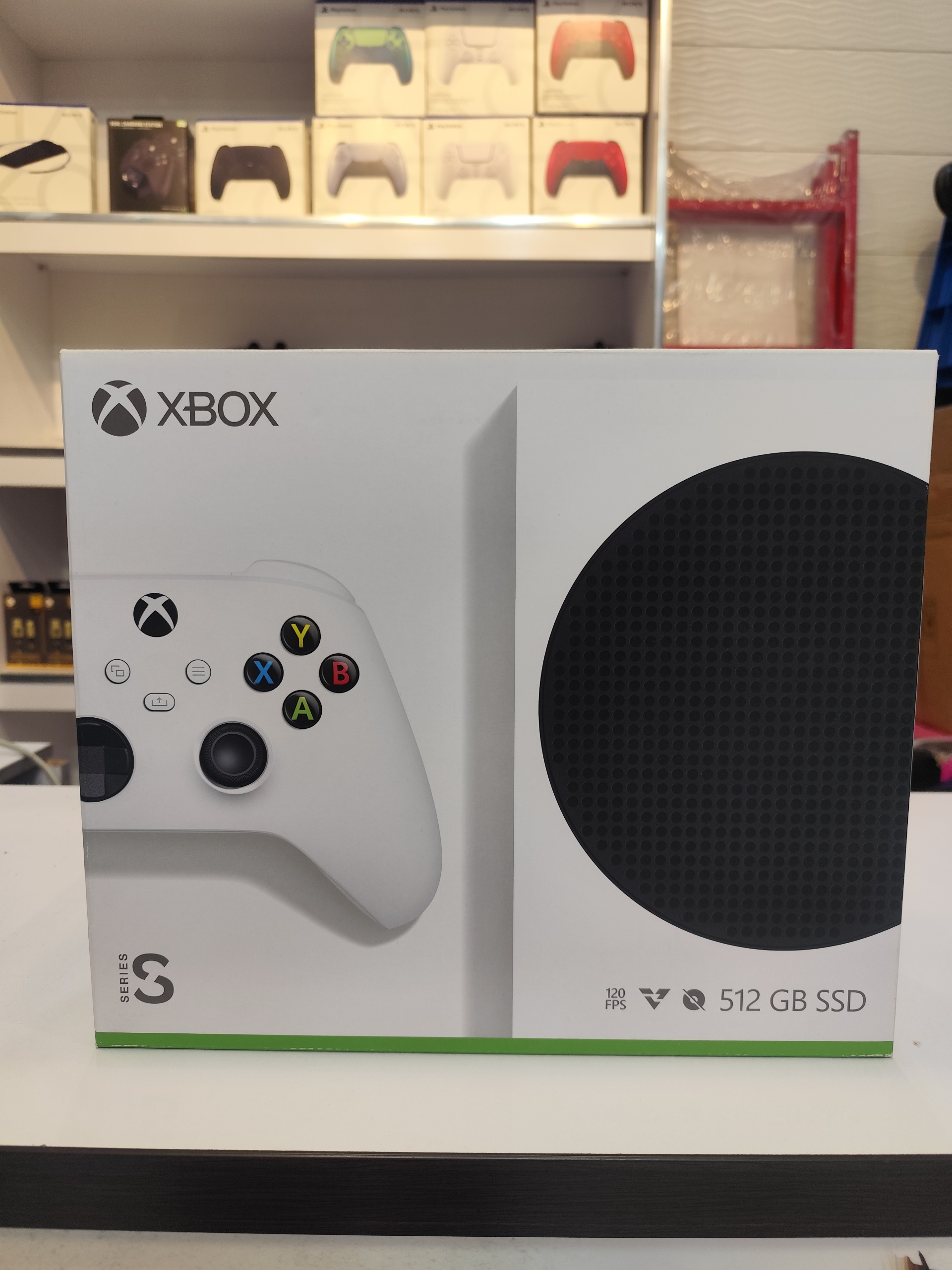 Xbox S 512 در حد اکبند