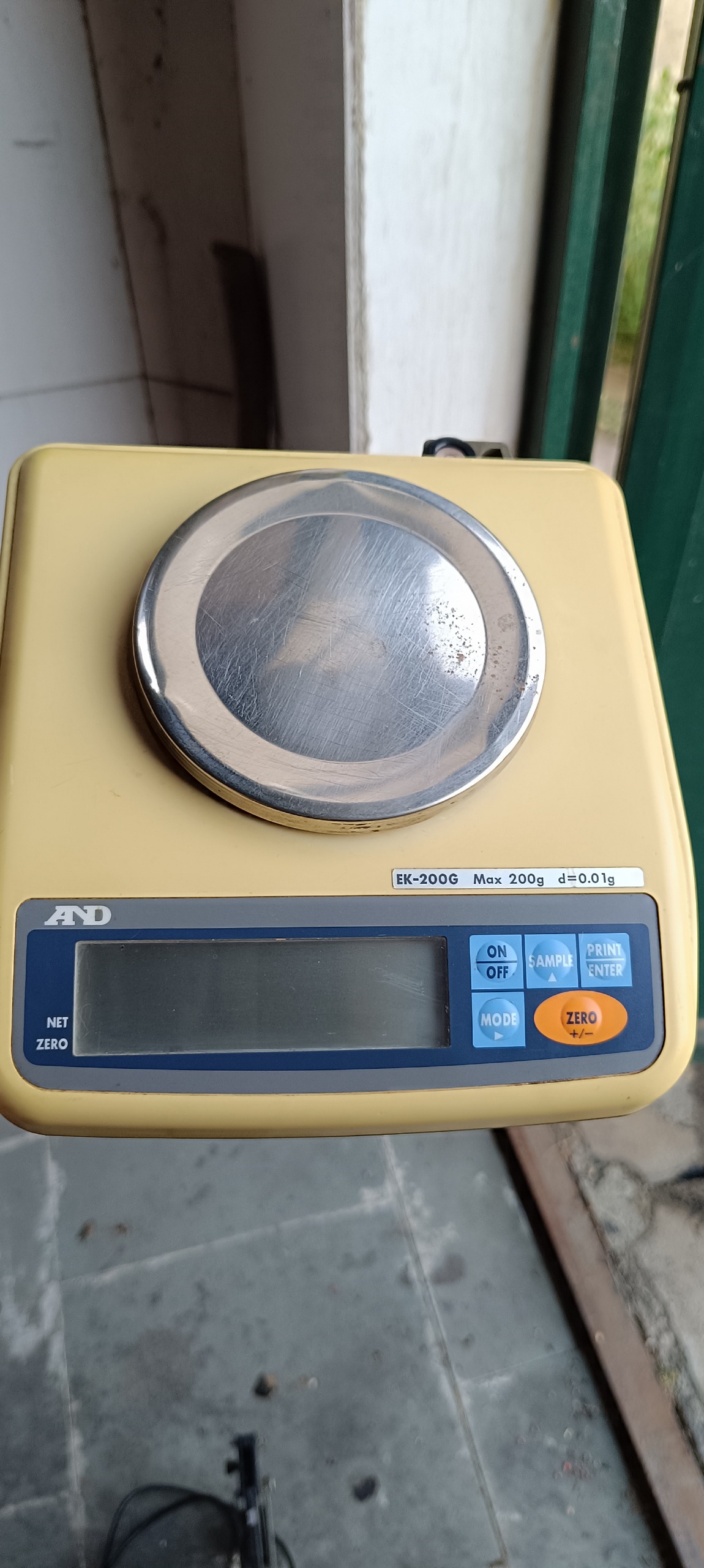 ترازوی آزمایشگاهی and
