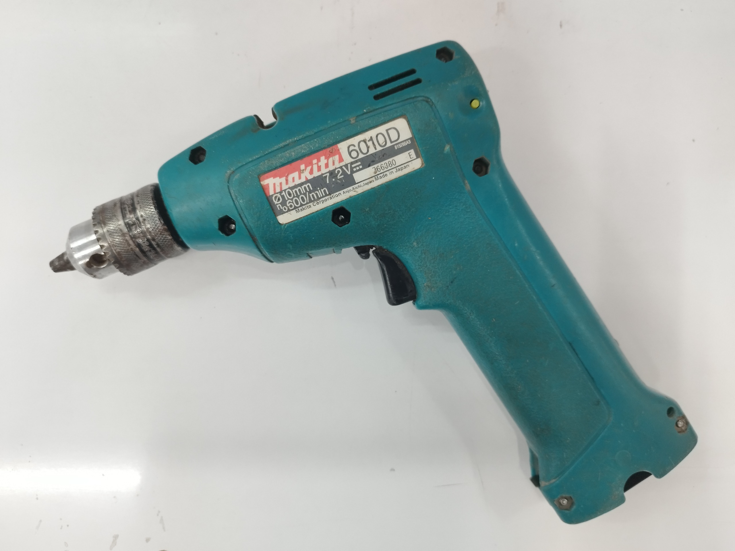 دریل شارژی کلکسیونی فابریک ماکیتا6010D