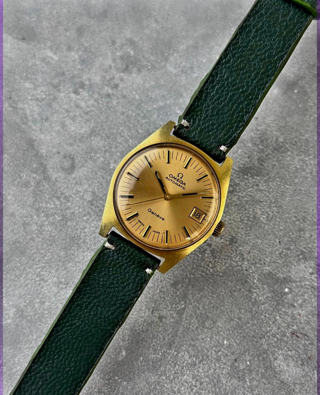 ساعت مچی قدیمی امگا