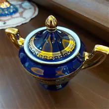 قندان