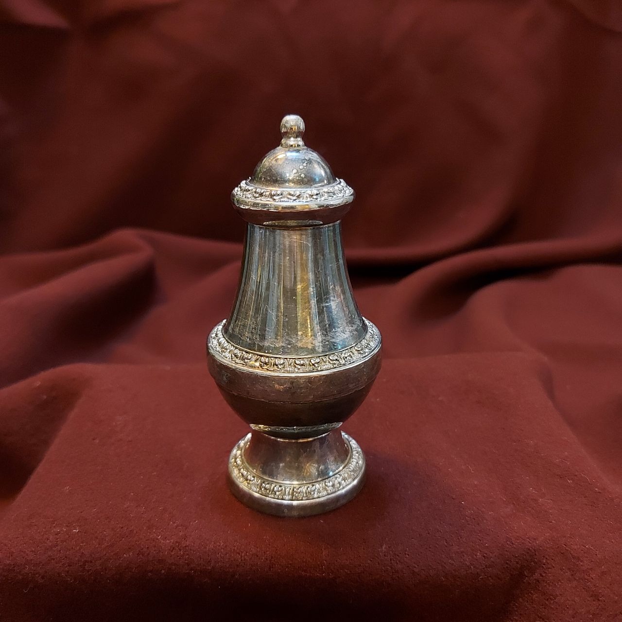 نمکدان سلطنتی آنتیک آبکاری نقره ساخت انگلستان