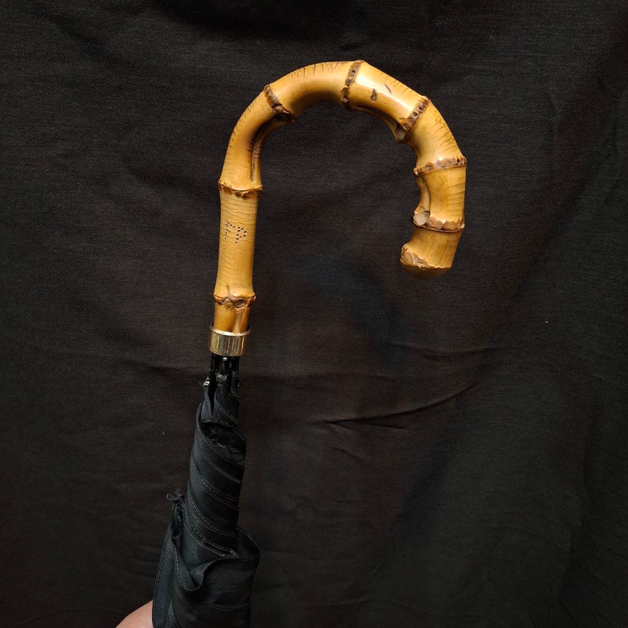 چتر آنتیک نفیس لرد های انگلستان قرن 18 میلادی