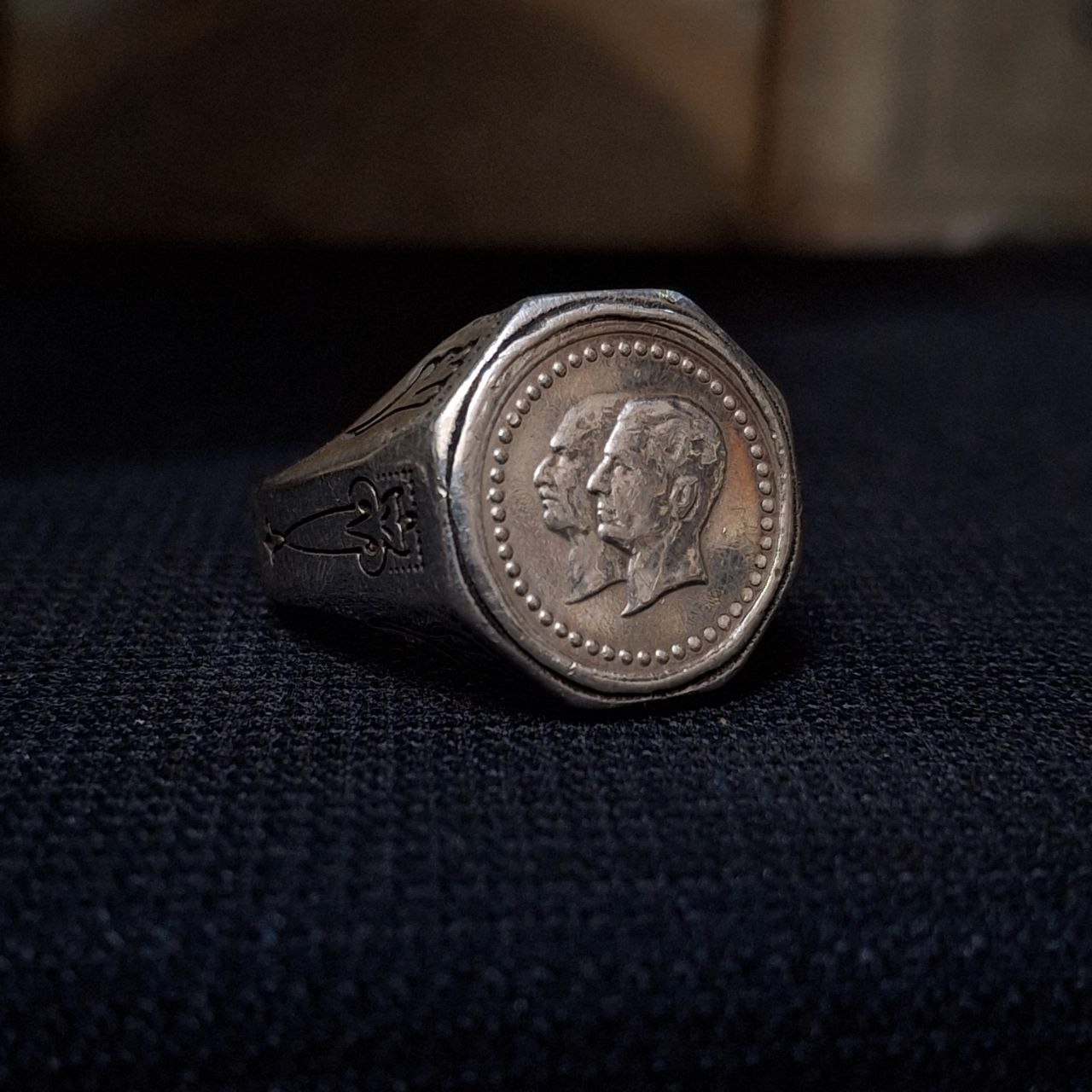 انگشتر نقره رضاشاه و محمدرضا شاه سکه بانک ملی