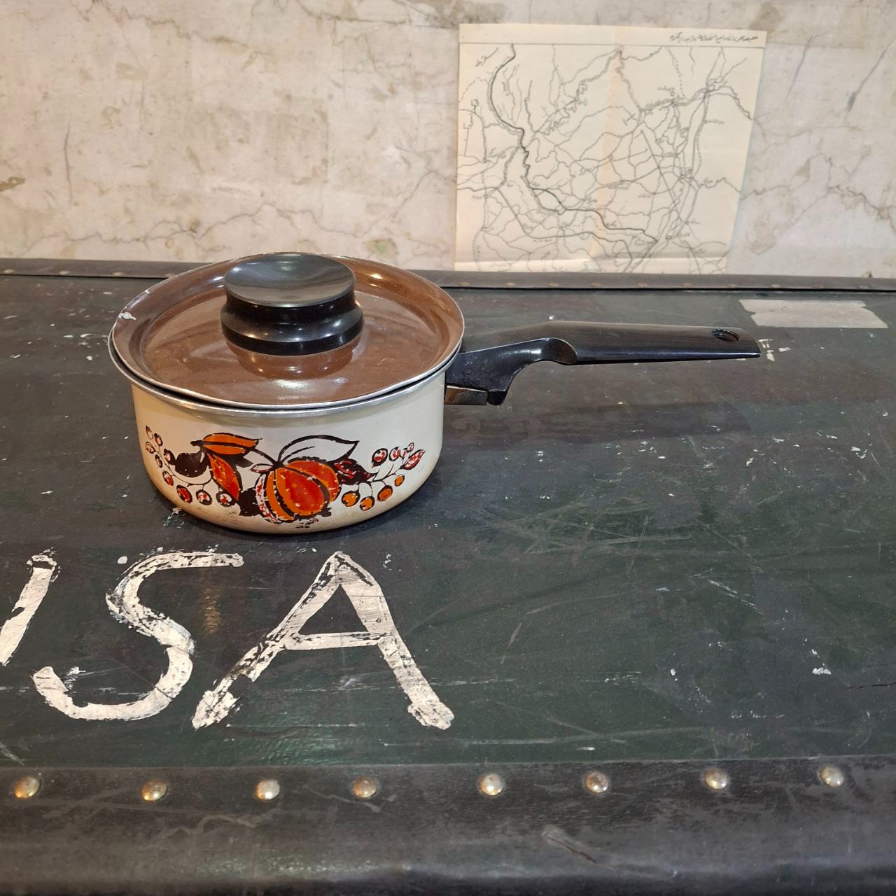 قابلمه قدیمی دسته دار ساخت هنگ کنگ نوستالژی