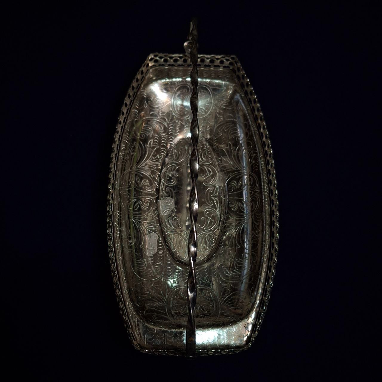 ظرف قدیمی شیرینی خوری دسته دار برنجی آبکاری نقره