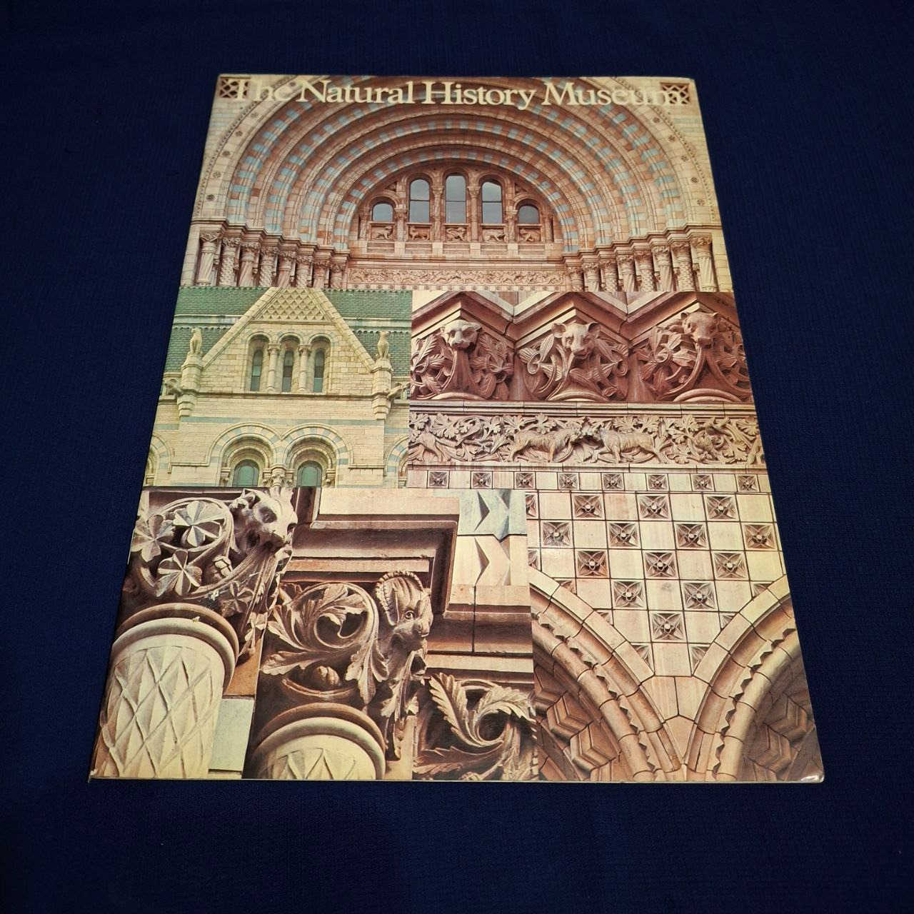 کاتالوگ قدیمی موزه تاریخ طبیعی چاپ انگلستان