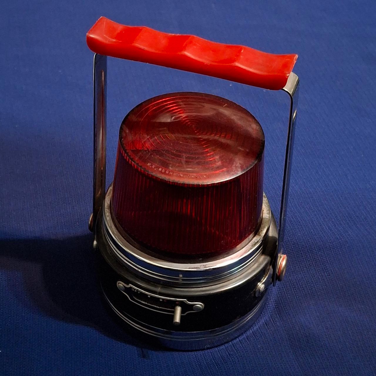 چراغ خطر قدیمی مارک المپیک ساخت هنگ کنگ