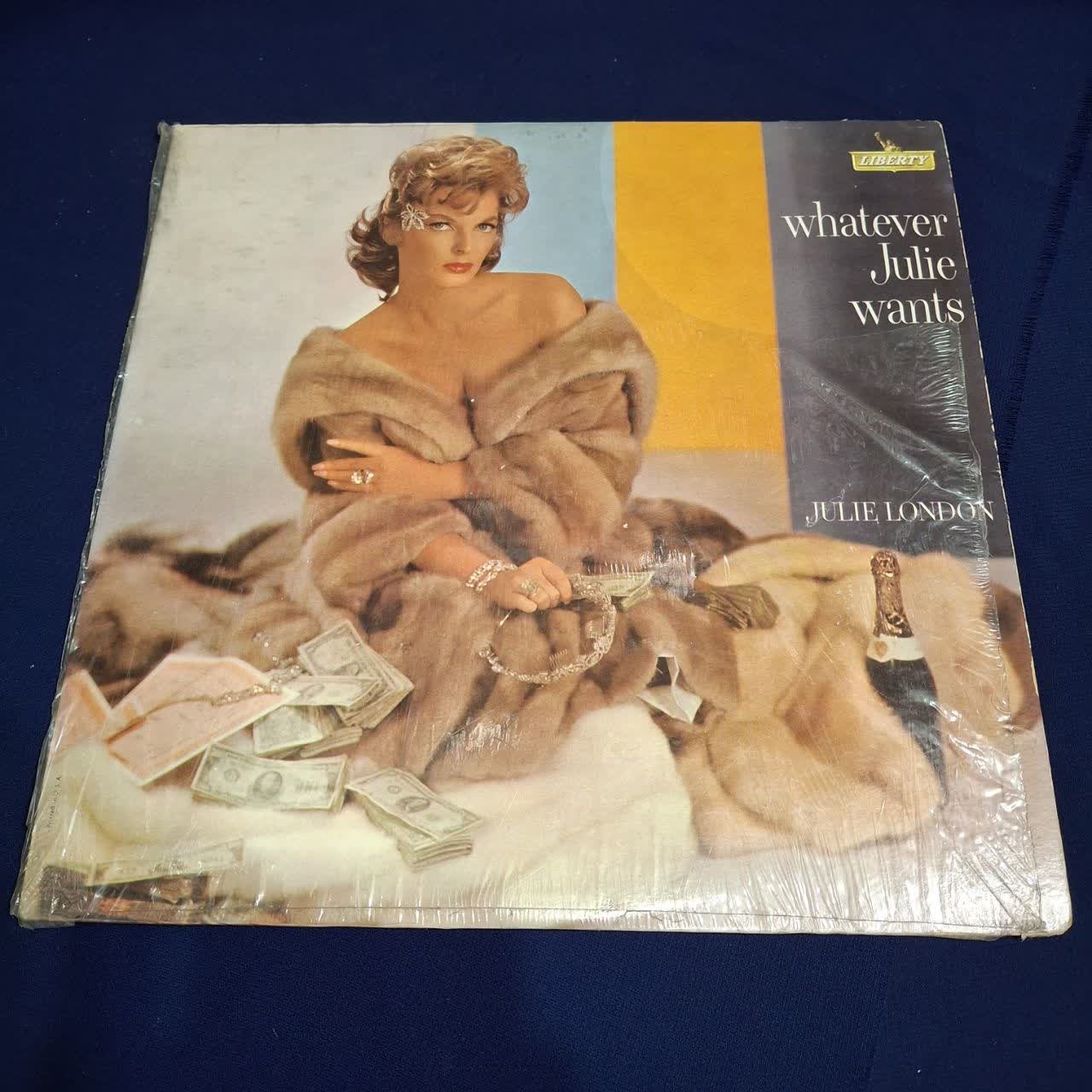 صفحه گرام whatever Julie wants اثر Julie London