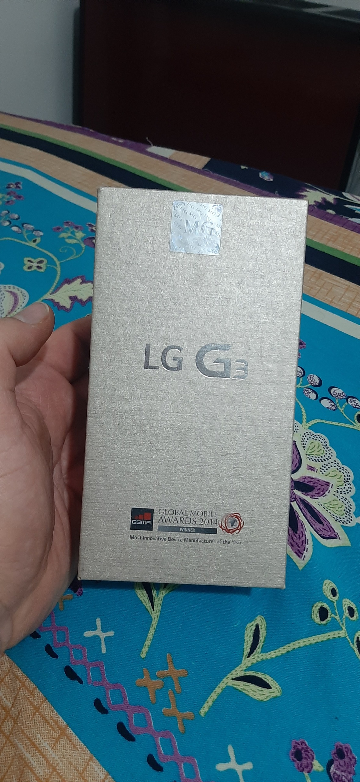 جعبه اورجینال گوشی الجی G3