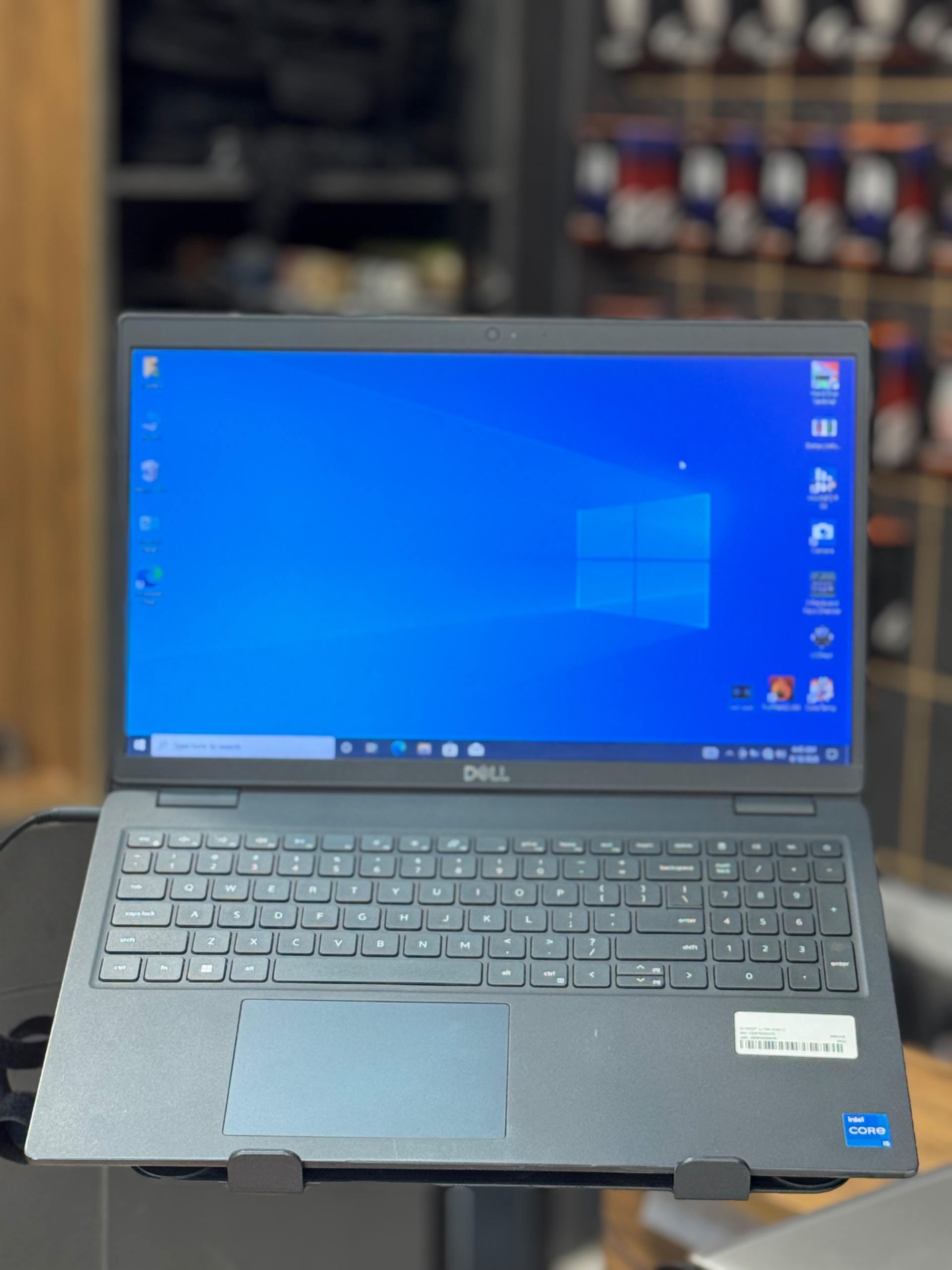 لپ تاپ 15.6 اینچی DELL 3520