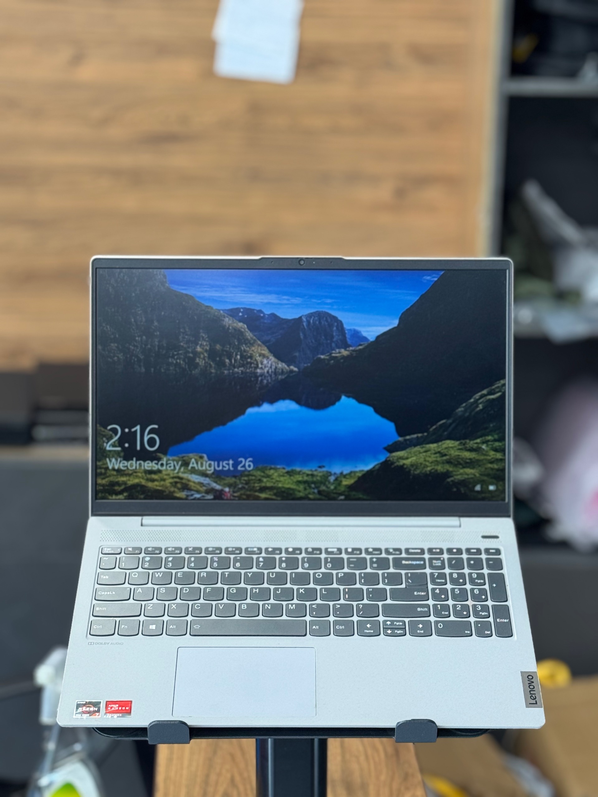 لپ تاپ 15.6 اینچی LENOVO 81YQ
