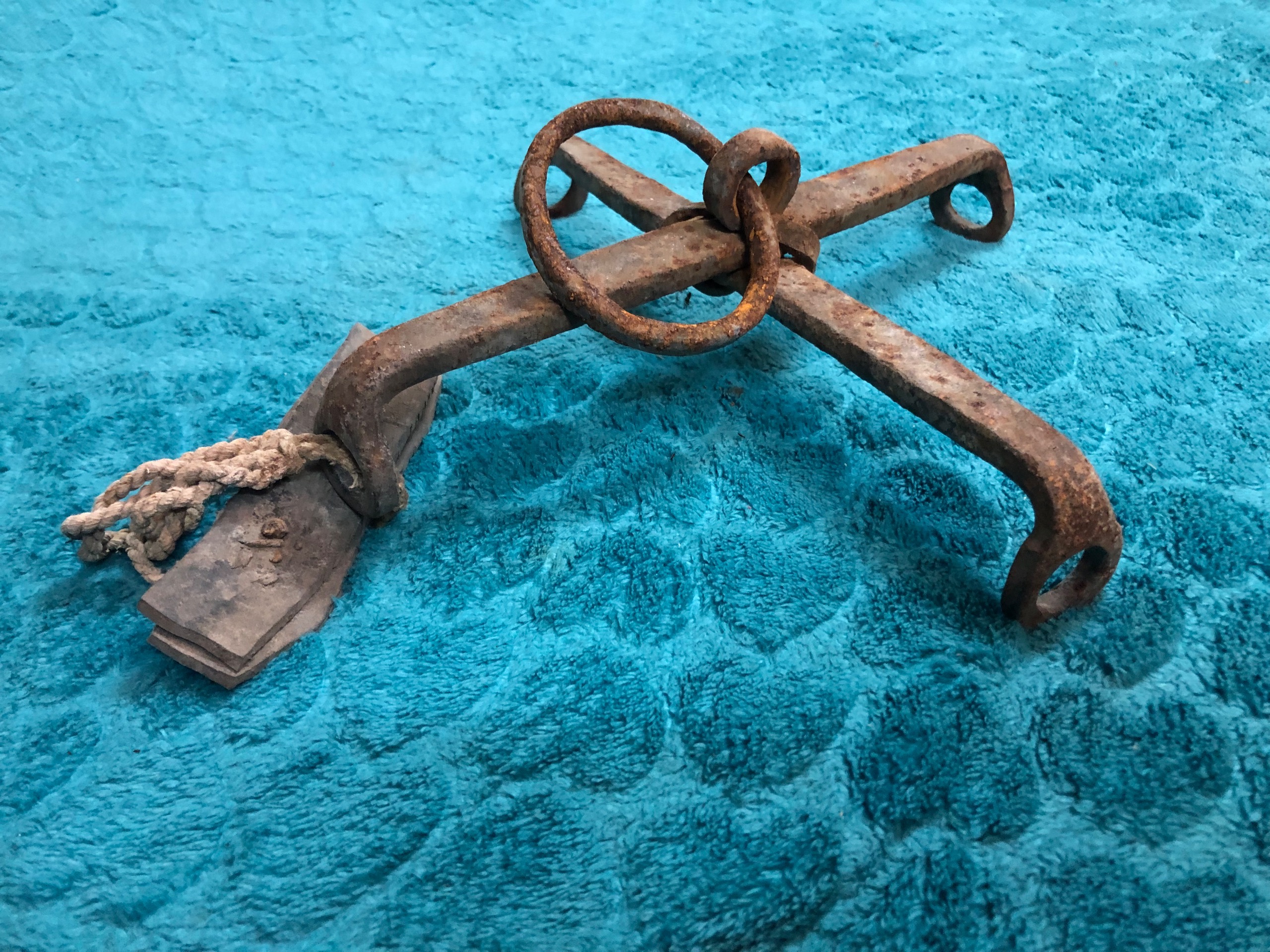 قلاب قدیمی دول چاه