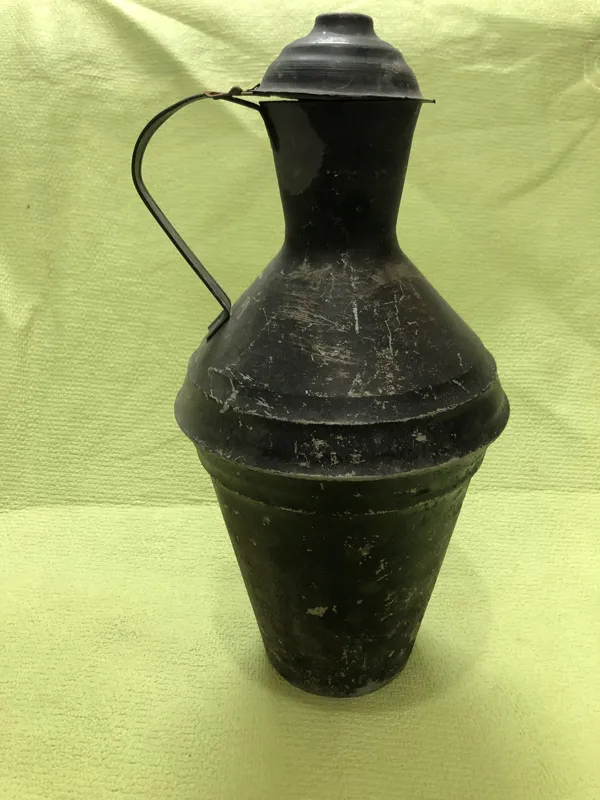 مشربه حلبی قدیمی