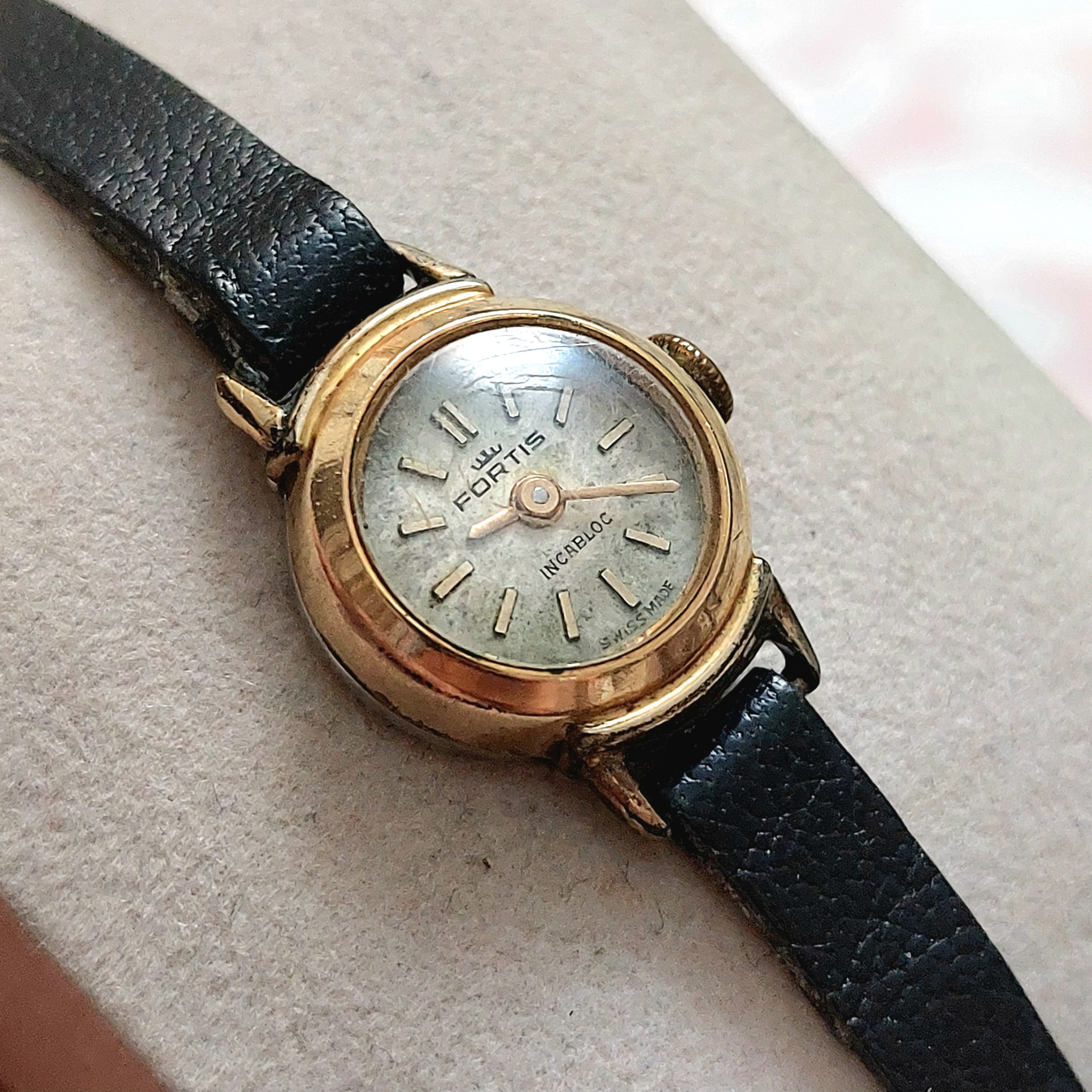 Fortis کوکی سوئیس اورجینال روکش طلا زنانه
