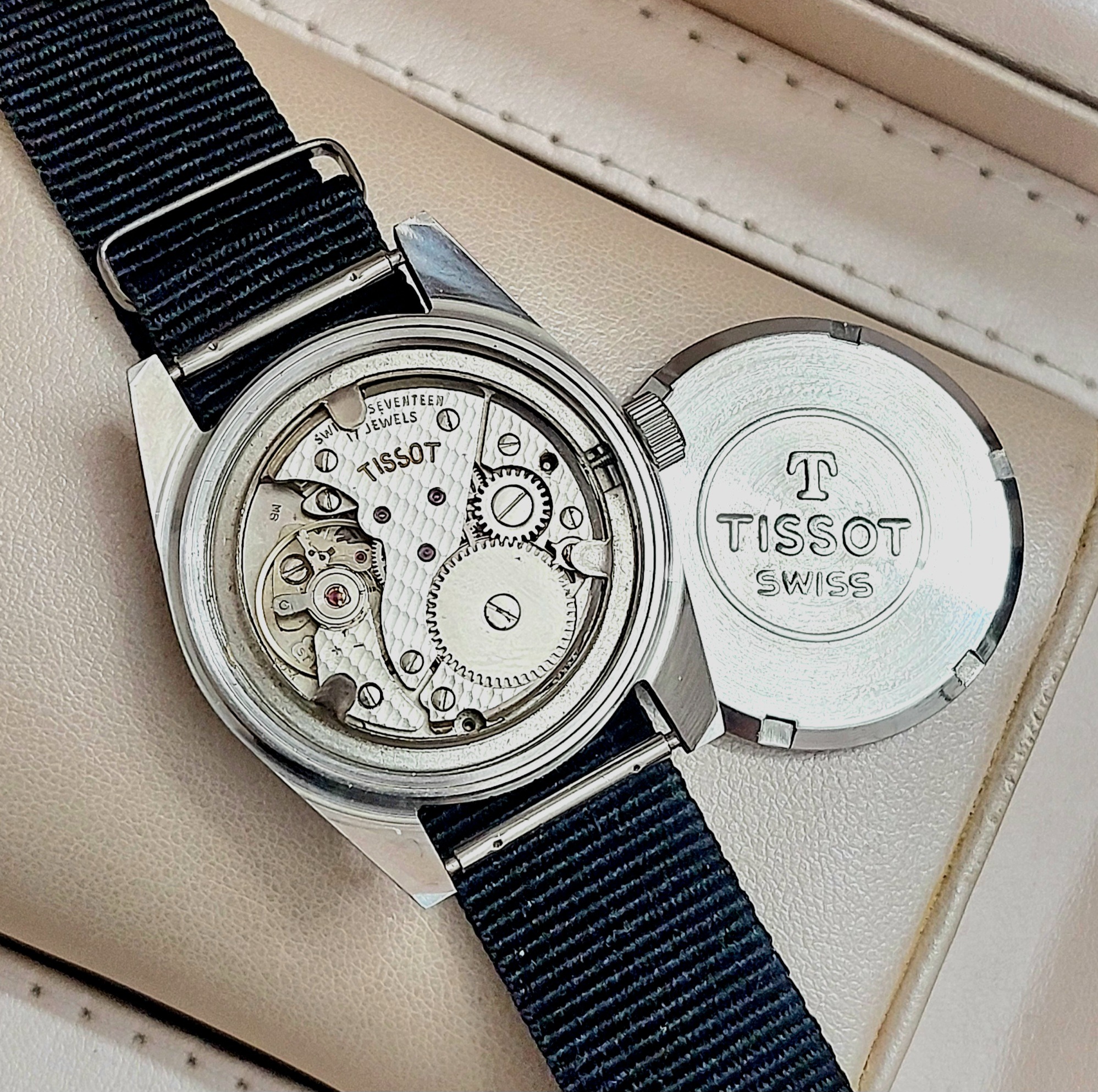 TISSOT سوئیس کوکی مومنت 17جواهر Siestar خاص