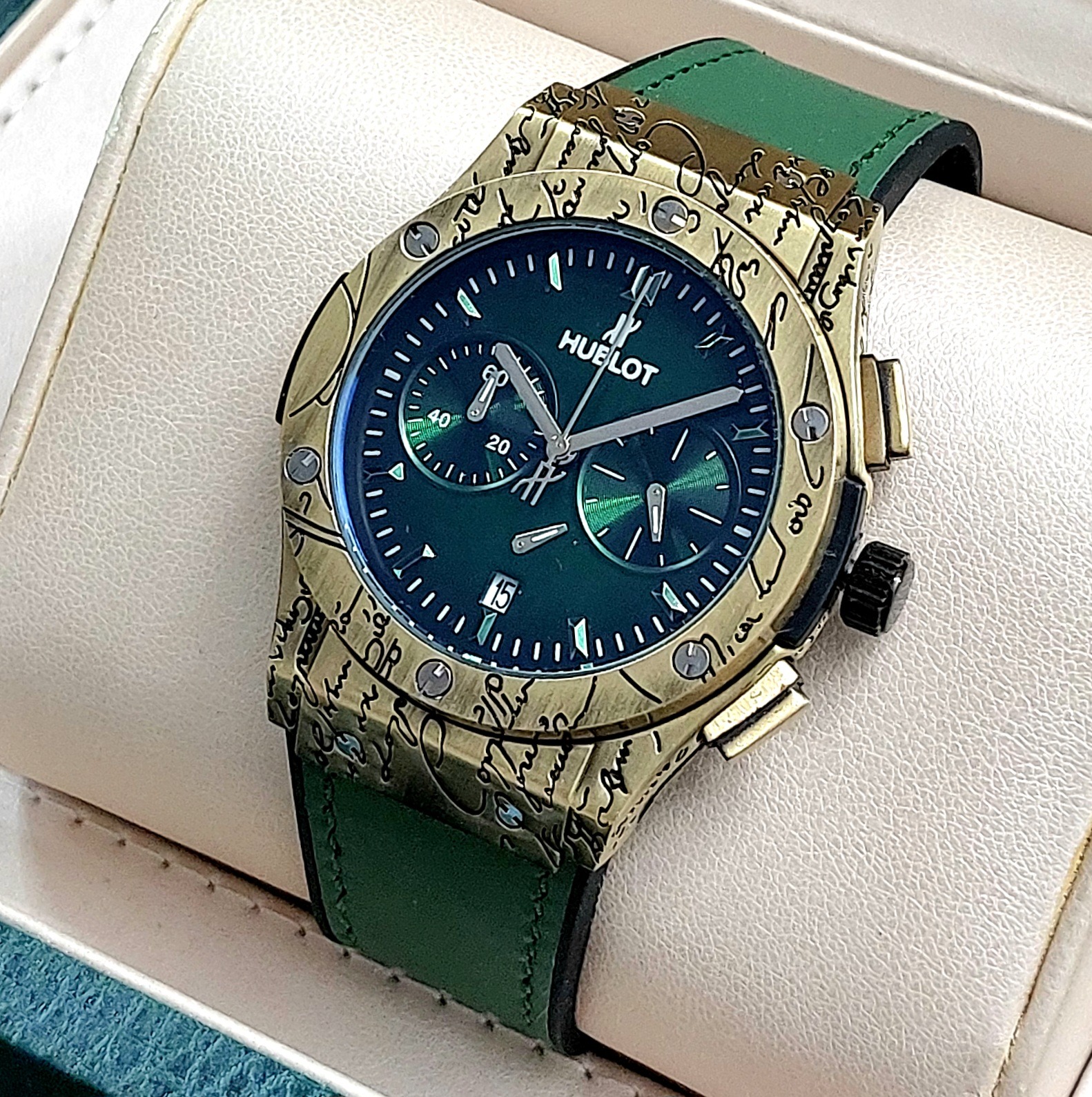 HUBLOT کرنوگراف 3موتور فعال تقویم دار لاکچری