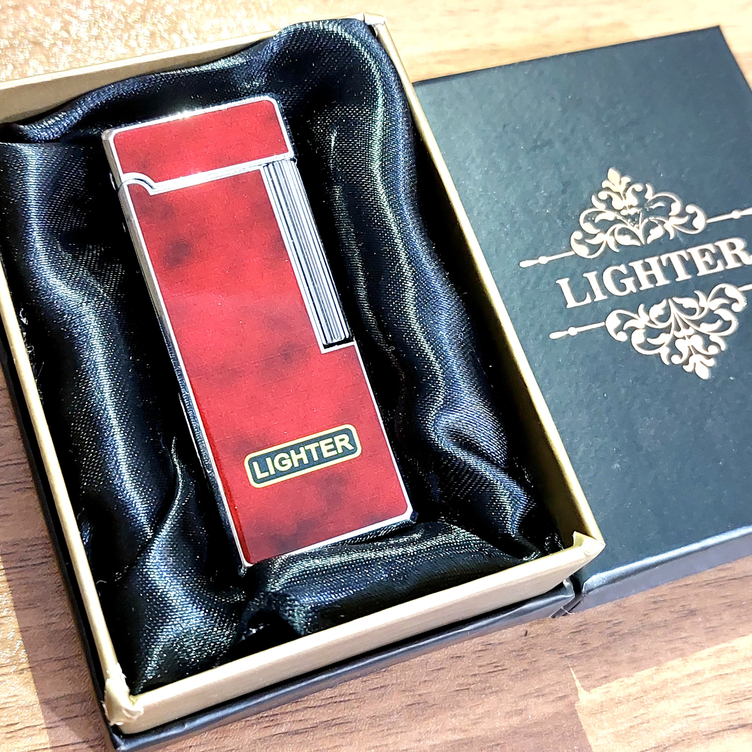 فندک Lighter کادویی بغل زن گازی همراه با جعبه