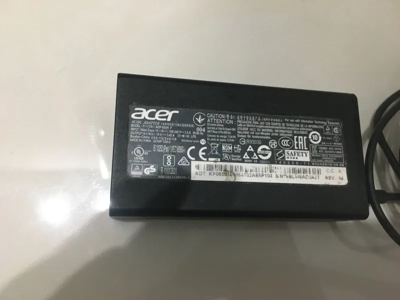 شارژر وادابتور لپ تاپacer
