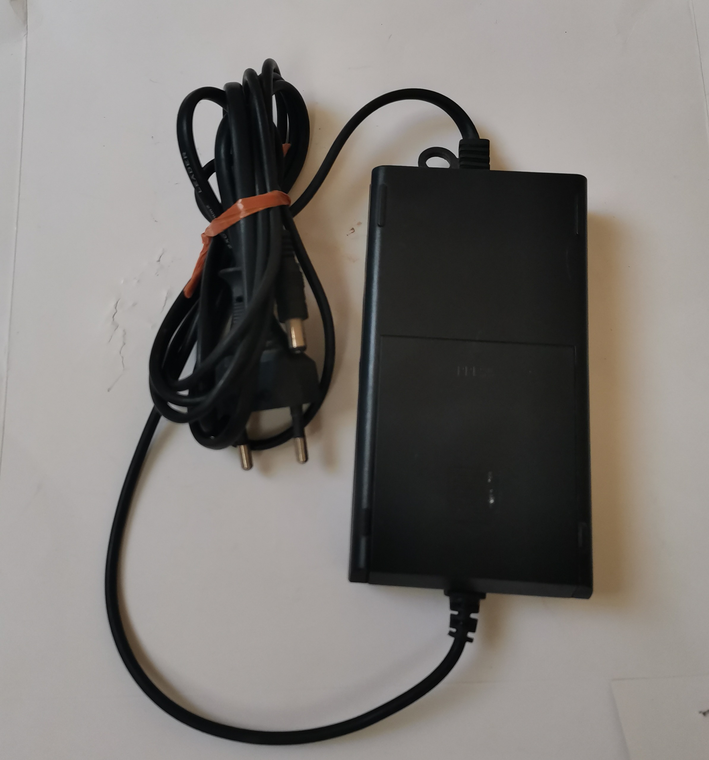 آداپتور و شارژر AC, DC
