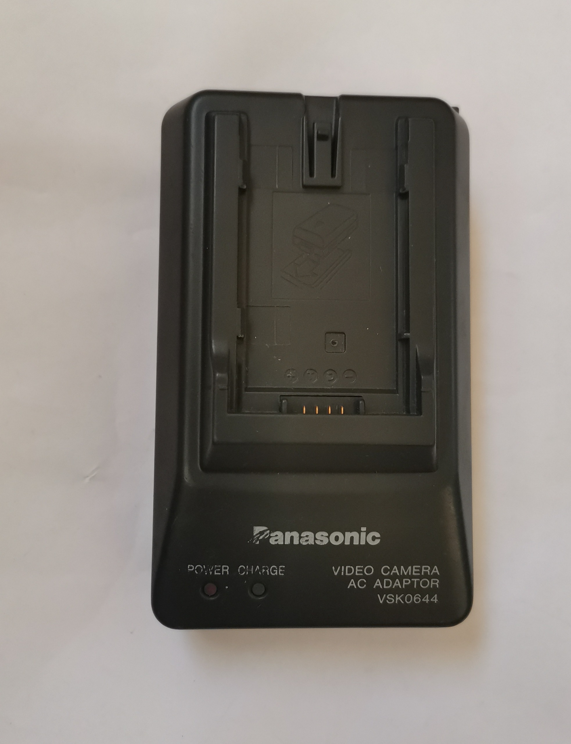 شارژر دوربین فیلمبرداری پاناسونیک