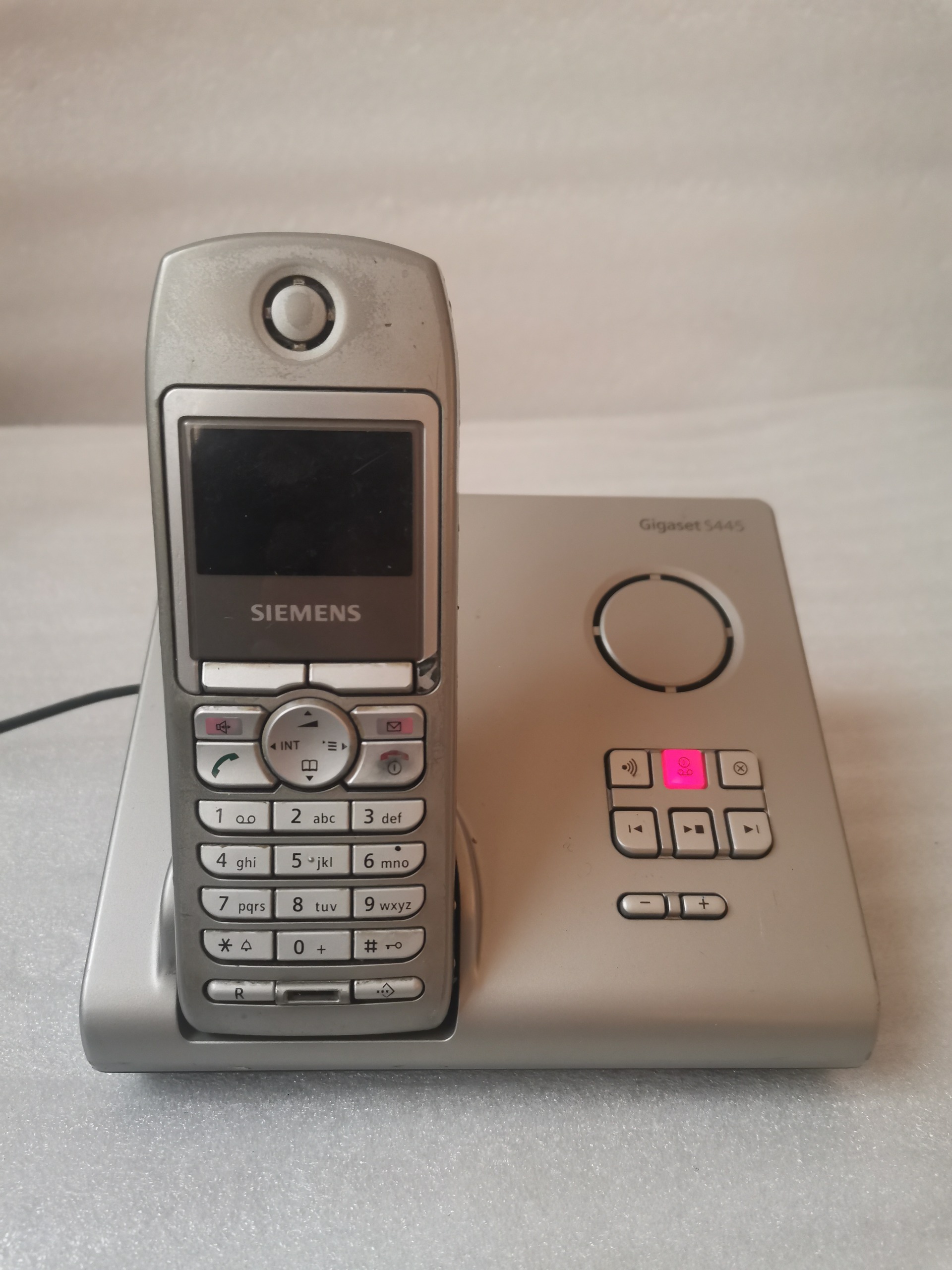 تلفن بی سیمی آلمانی زیمنس