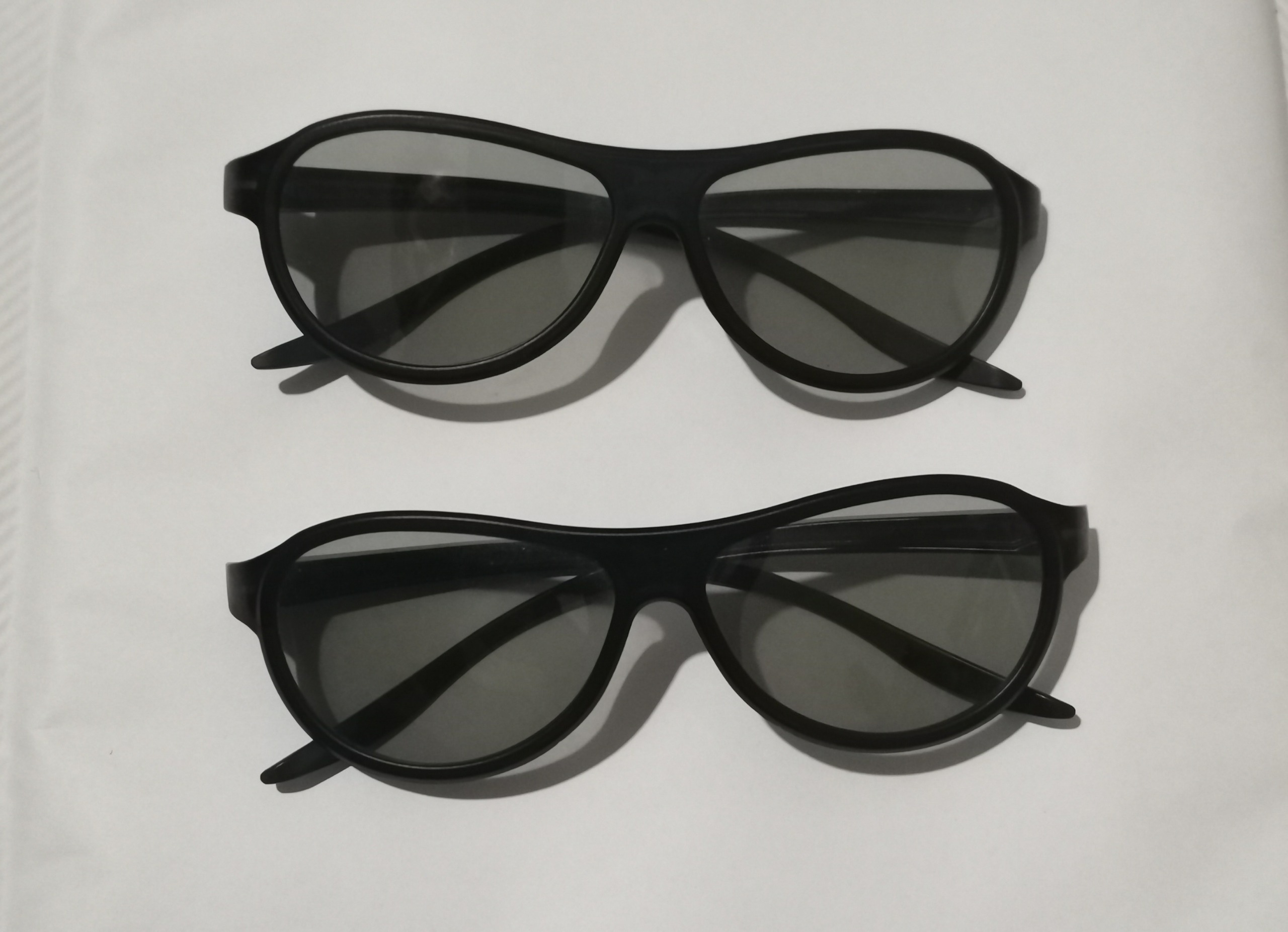 یک عدد عینک سه بعدی ال جی ساخت کره اصل