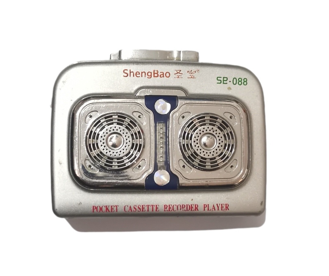 واکمن قدیمی نوار خور قدیمی (توضیح دارد