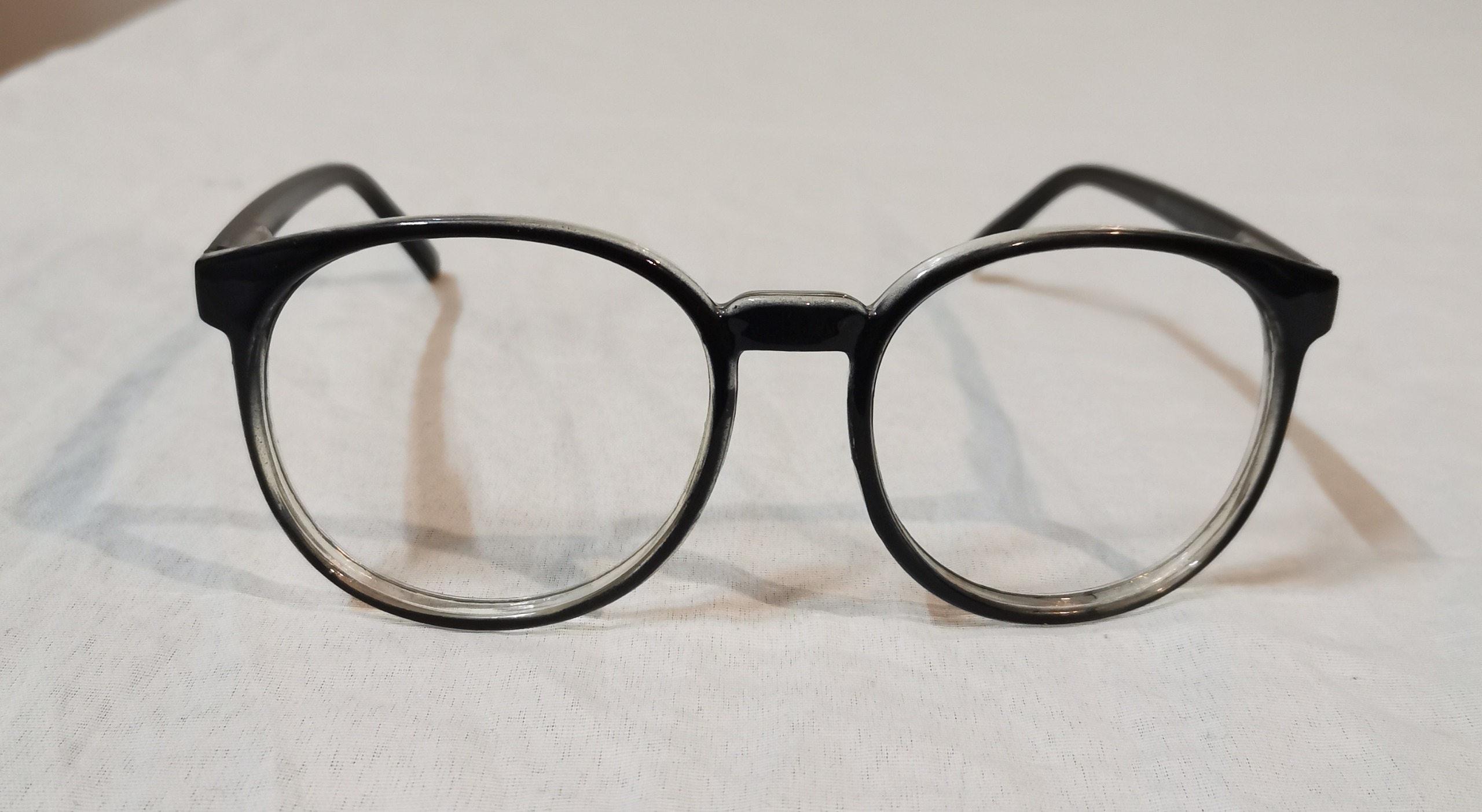 عینک طبی مردانه زنانه