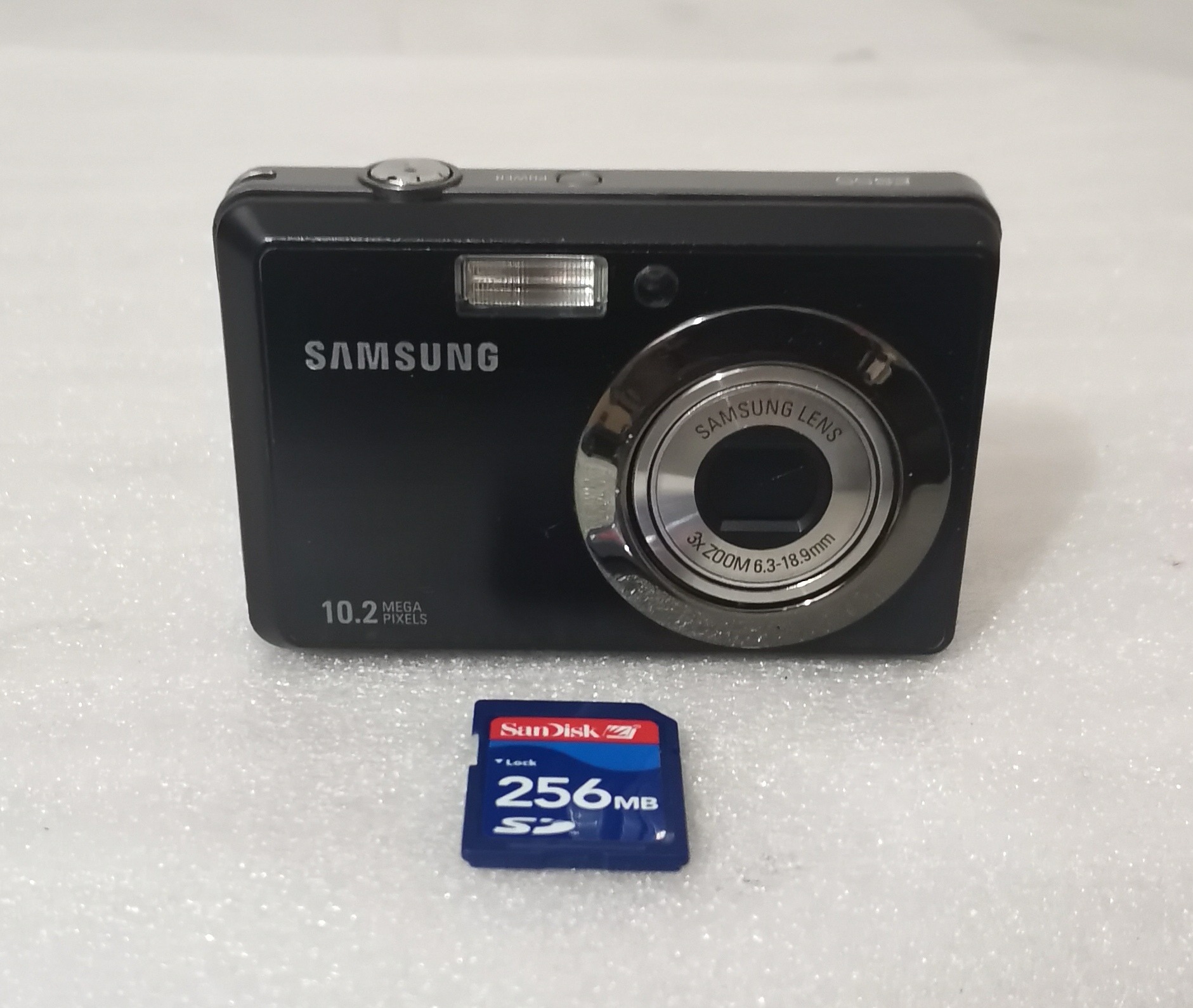 دوربین عکاسی دیجیتال سامسونگ 10 مگا (توضیح دارد