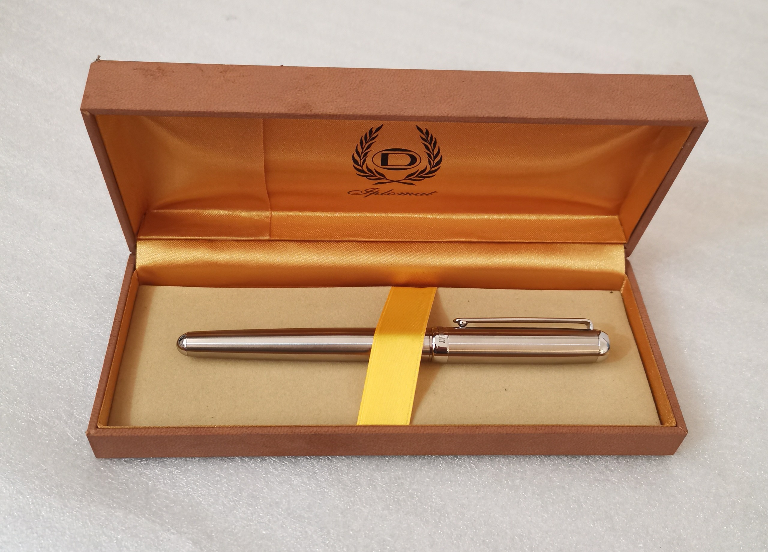 خودنویس ایپلمات مدل لرد Lord