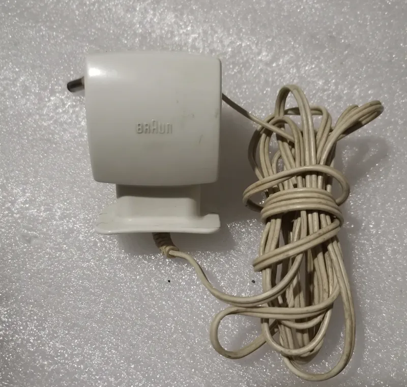 آداپتور 12 ولت براون Braun