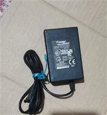 آداپتور