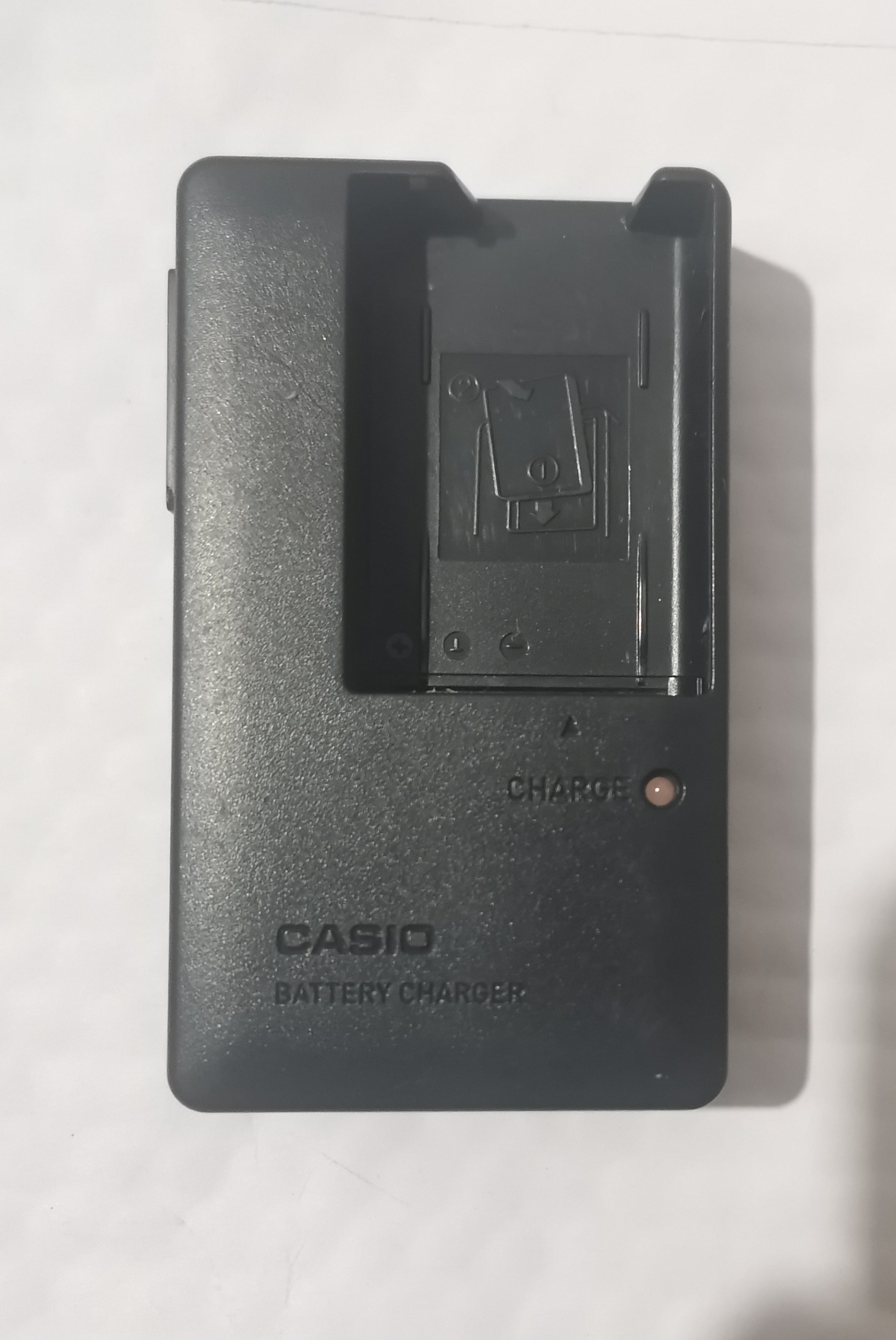 شارژر دوربین دیجیتال کاسیو casio