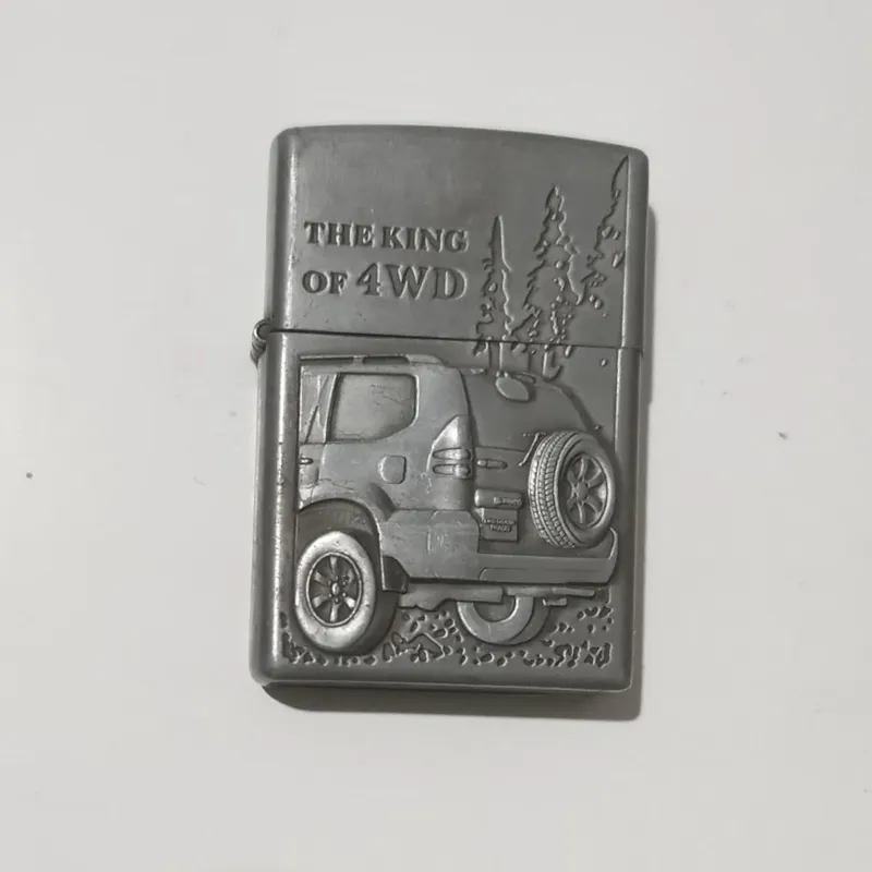 فندکی قدیمی بنزینی