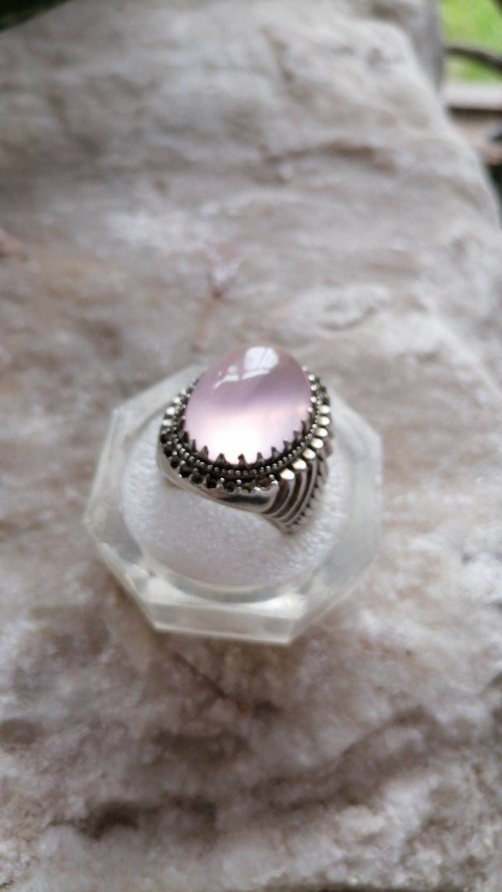 انگشتر عقیق یاسی درشت تاریخ دار