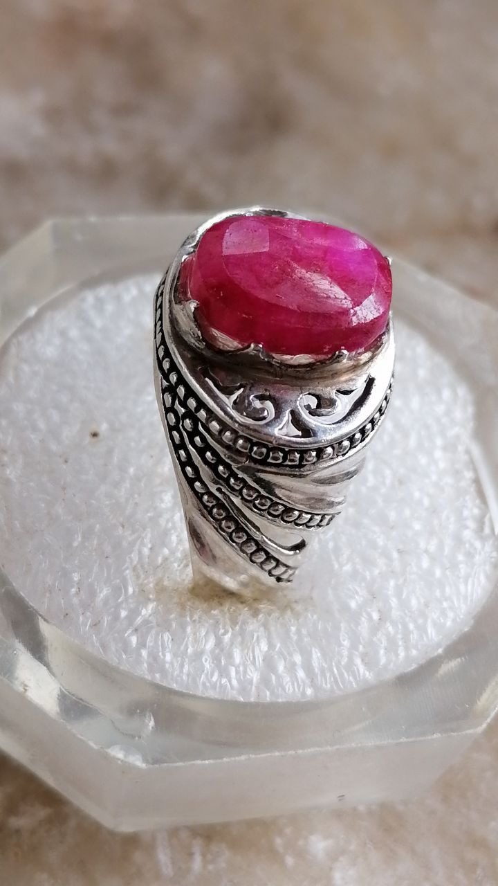 انگشتر نقره یاقوت قرمز اصل معدنی